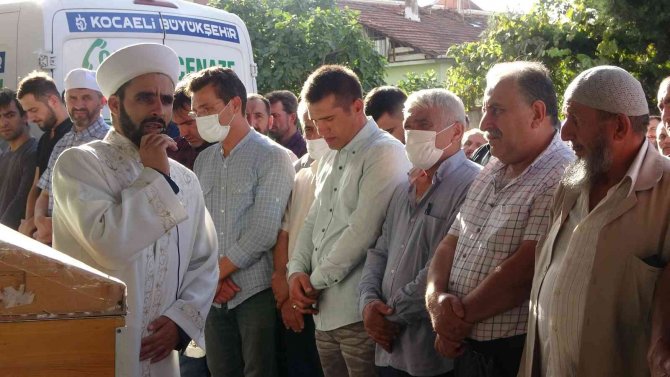1 Yıl Önce Ölen Kızı Gibi Kendisi De Kaza Kurbanı Oldu
