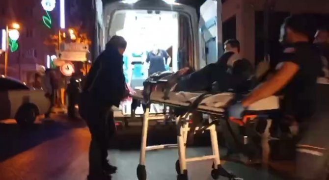 Otomobil İle Çarpışan Motosikletin Sürücüsü Yaralandı