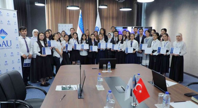 “Kızlar İçin Yapay Zeka” Projesi Özbekistan’da Sunuldu