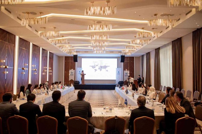 “Kızlar İçin Yapay Zeka” Projesi Özbekistan’da Sunuldu