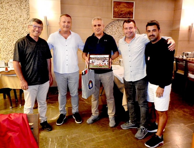 Çeşme Belediyespor’a Moral Yemeği