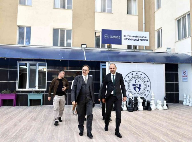 Vali Kızılkaya Kyk Yurtlarında İncelemelerde Bulundu