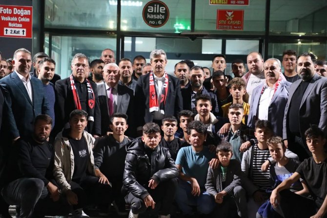 Başkan Köse Taraftarla Bir Araya Geldi