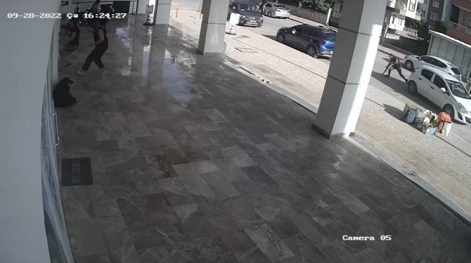 Boşanma Aşamasındaki Eşi Tarafından Pompalı Tüfekle Böyle Kovalandı