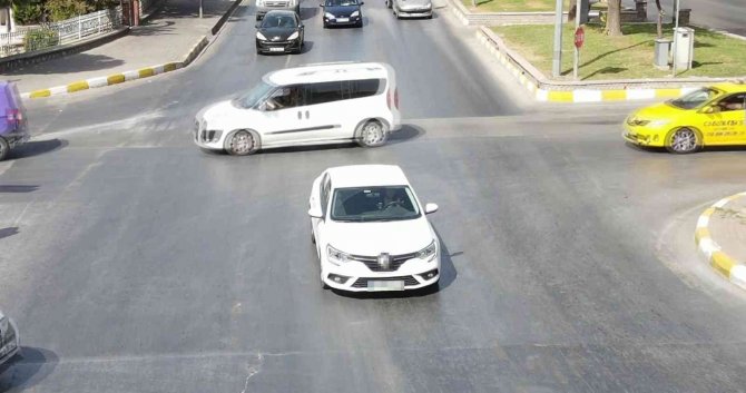 Uyanık Sürücülerin Taktikleri Dron Görüntülerine Yansıdı