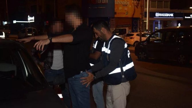 Erzincan’da Çeşitli Suçlardan Aranan 10 Kişi Yakalandı