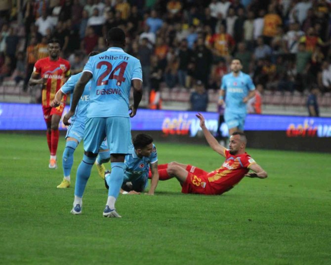 Spor Toto Süper Lig: Kayserispor: 1 - Trabzonspor: 2 (Maç Sonucu)