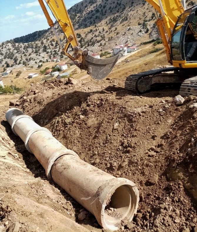 Konyaaltı’nda Kronik Sorunlar Çözülüyor