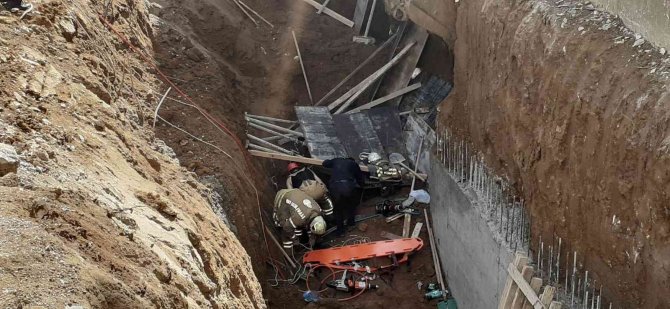 Maltepe’de İstinat Duvarı Çöktü, İki İşçi Göçük Altında Kaldı