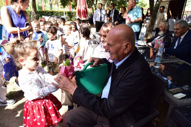 Manisa Büyükşehir Belediyesi İki Jenerasyonu Bir Araya Getirdi