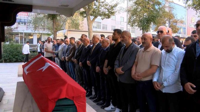 Mhp’li Erkan Hançer Son Yolculuğuna Uğurlandı