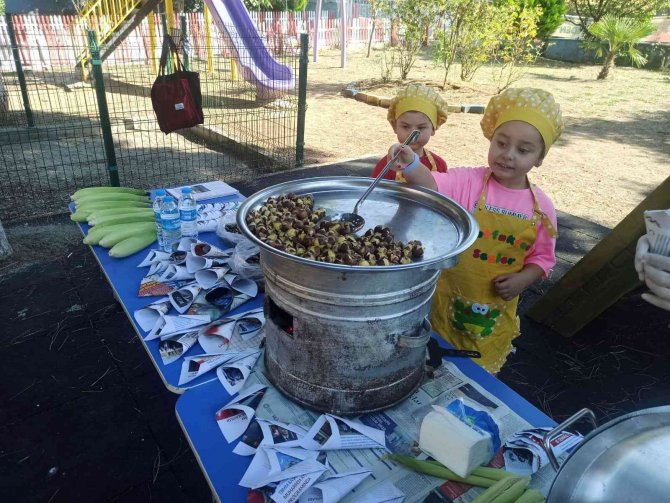 Miniklerden Kestane Ve Mısır Tanıtımı