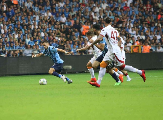 Spor Toto Süper Lig: Adana Demirspor: 0 - Galatasaray: 0 (İ̇lk Yarı)