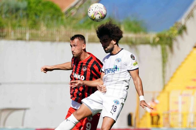 Spor Toto Süper Lig: Kasımpaşa: 0 - Gaziantep Futbol Kulübü: 0 (İ̇lk Yarı)
