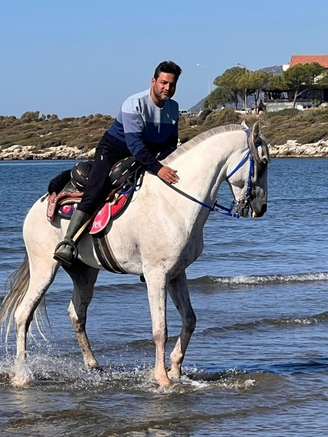 Salihli Atlı Spor Kulübü’nden Deniz Kenarında Safari