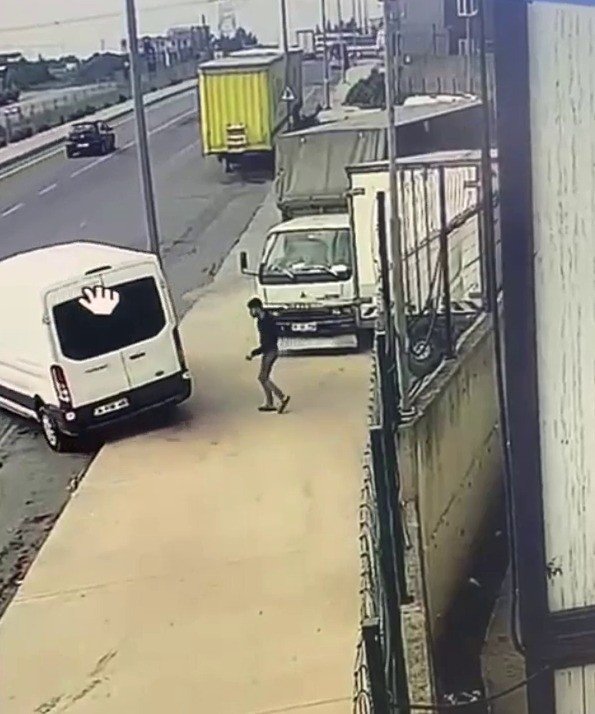 Tuzla’da Yeni Hal İnşaatında Hırsızlık Yapan Şüpheliler Yakalandı