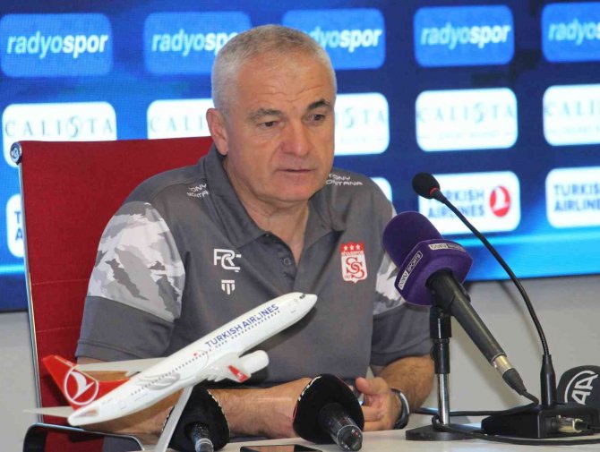 Çalımbay’dan İstifa Sorusuna Yanıt: “Gidebildiğimiz Yere Kadar Takımı Götüreceğiz”