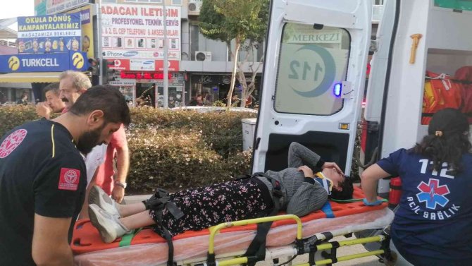 Yaya Geçidinde Otomobilin Çarptığı Genç Kız Yaralandı