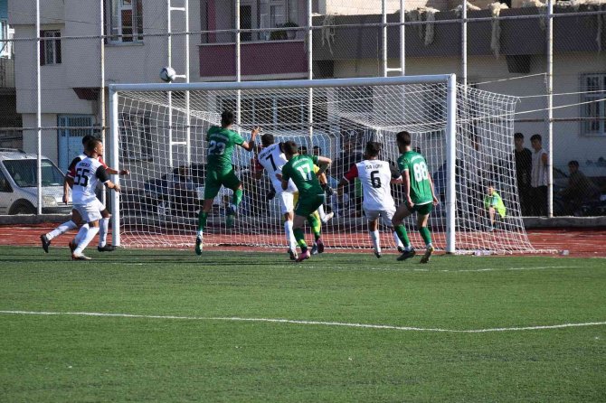 Araban Belediyespor, Gaziantepgücüspor’u 4-0 Mağlup Etti