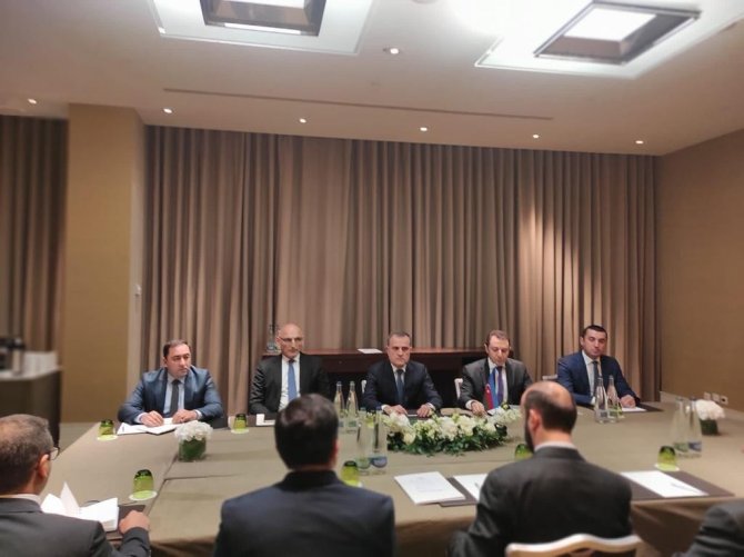 Azerbaycan Ve Ermenistan Barış Anlaşmasını Görüşmek Üzere Cenevre’de Bir Araya Geldi