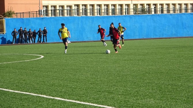 Özgüzelderespor Bal Ligine Galibiyetle Başladı