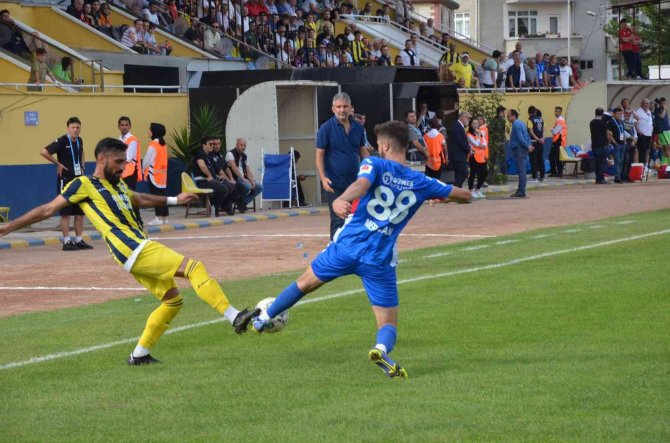 Tff 3. Lig: Fatsa Belediyespor: 2 - Çankaya Futbol Kulübü: 4