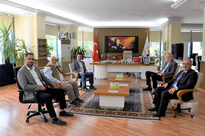 Bursa’nın İki Belediye Başkanı Karacabey’de Buluştu