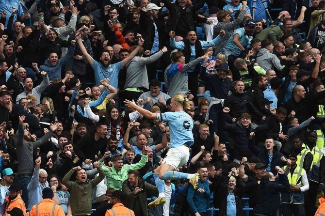 Manchester Derbisinde City’den Gövde Gösterisi