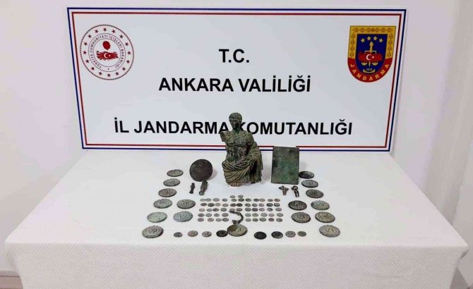 Ankara İ̇l Jandarma Komutanlığından ’2,5 Milyon Liralık’ Tarihi Eser Operasyonu