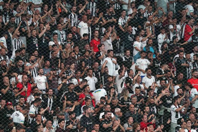 Spor Toto Süper Lig: Beşiktaş: 0 - Fenerbahçe: 0 (Maç Devam Ediyor)