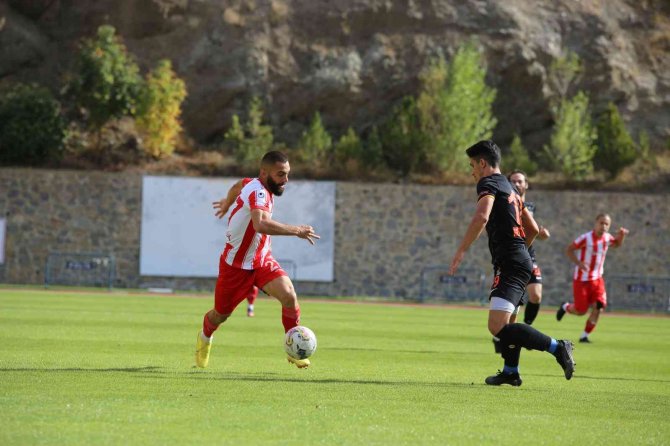 Tff 3.lig: Gümüşhane Sportif Faaliyetler A.ş: 1 - Eynesil Belediyespor: 2