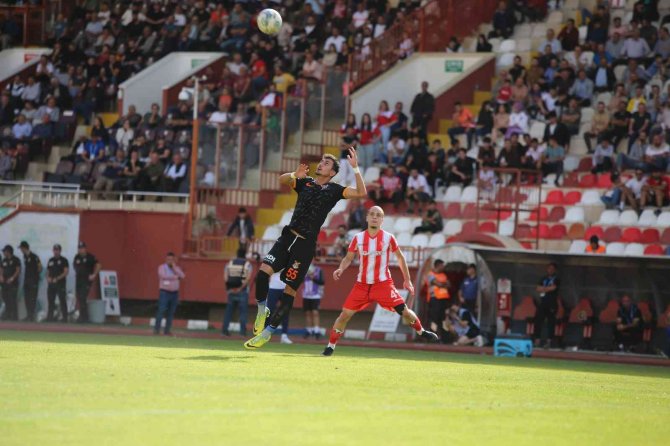Tff 3.lig: Gümüşhane Sportif Faaliyetler A.ş: 1 - Eynesil Belediyespor: 2