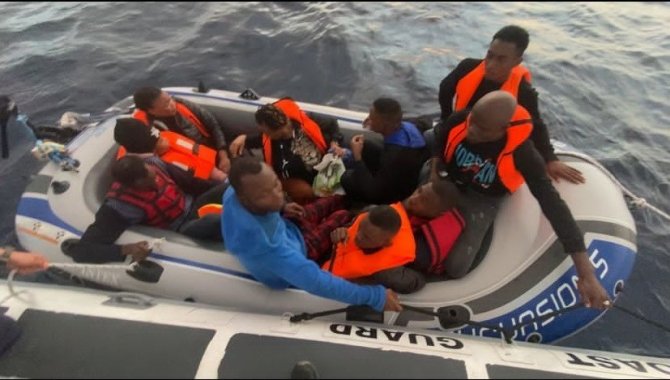 Bodrum’da 14 Düzensiz Göçmen Kurtarıldı, 19 Göçmen Yakalandı