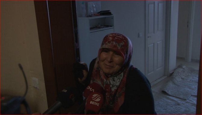 Hakim Önce Eşini Vurdu, Sonra İntihar Etti