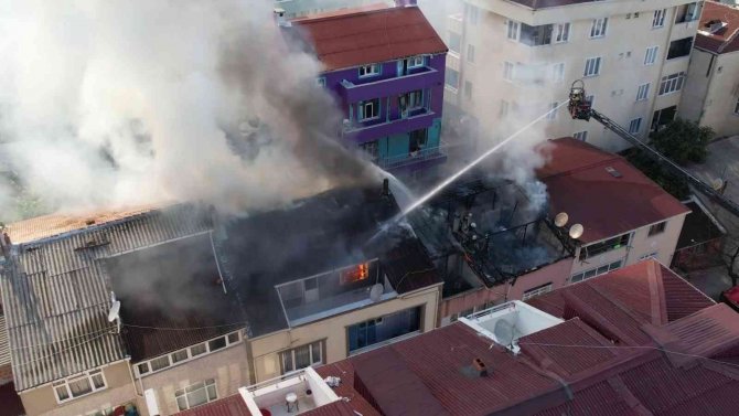 Arnavutköy ‘De Çıkan Yangında Otizmli 1 Çocuk Hayatını Kaybetti
