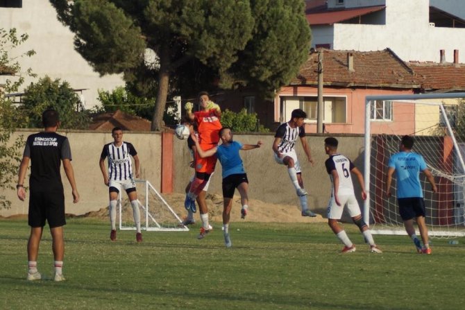 Kuyucakspor Hazırlık Maçında Galip Geldi