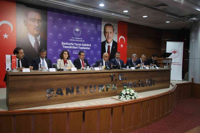 Bakan Kirişci, Şanlıurfa’da Tarım Sektörü Temsilcileriyle Buluştu