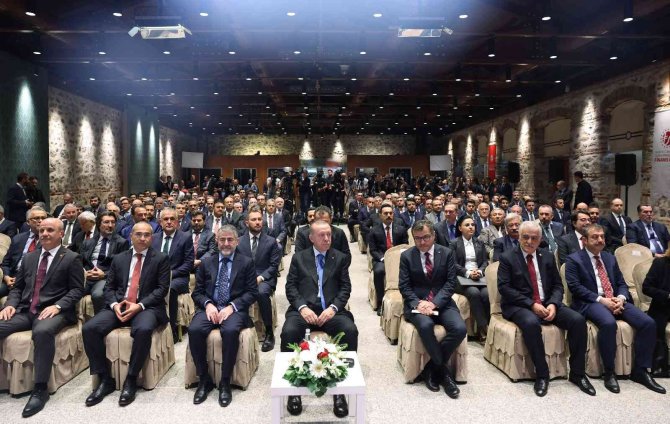 Cumhurbaşkanı Erdoğan: "Enflasyonun Üstesinden Gelerek Türkiye Yüzyılını Hep Birlikte İnşa Edeceğiz"