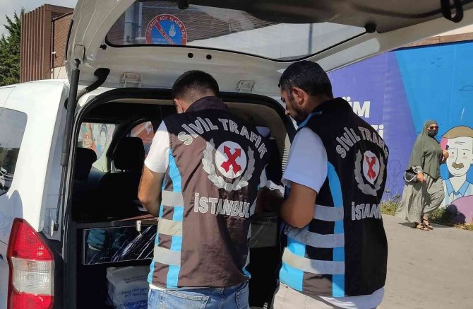 Fatih’te Yolcu Seçen 3 Taksiciye Ceza