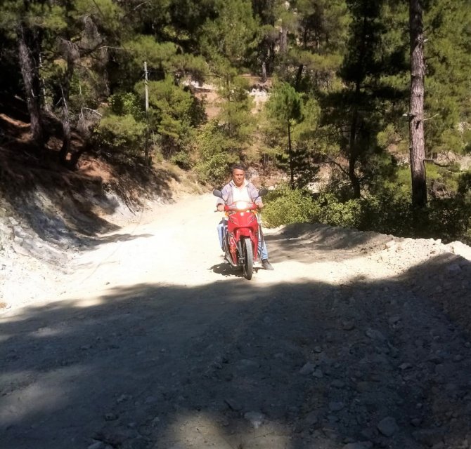 80 Yıllık Yol Sorunu Kökten Çözüldü