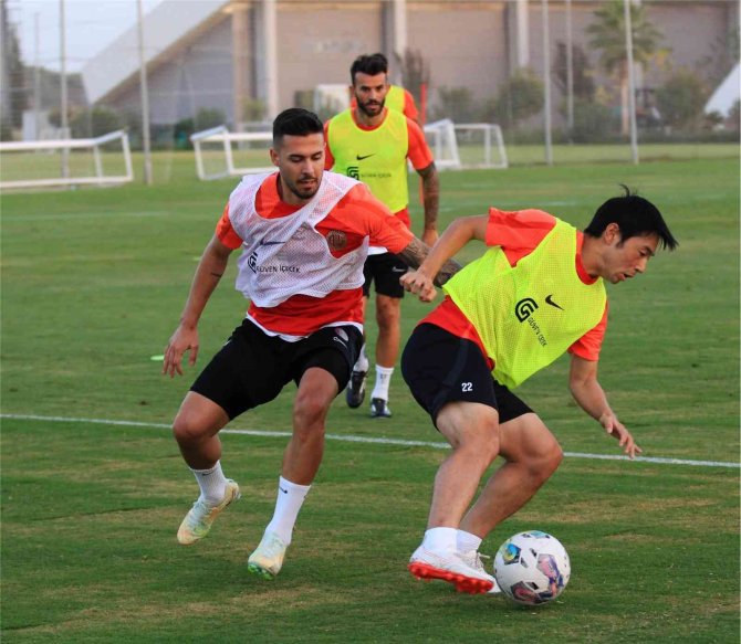 Antalyaspor, Konyaspor Maçı Hazırlıklarına Başladı