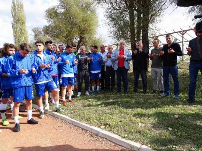 Hisarcık Belediyespor Yeni Sezonu Kurban Keserek Açtı