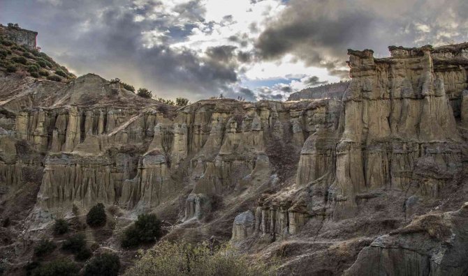 ‘Gelecek İçin Jeoparklar’ Temalı Uluslararası Sempozyum Kula’da Yapılacak
