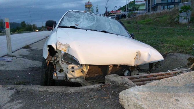 Samsun’da Ladik İ̇lçe Seçim Kurulu Müdürü Kazada Yaralandı