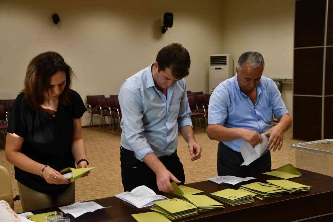 Söke Ticaret Borsası’nda Başkanlar Güven Tazeledi