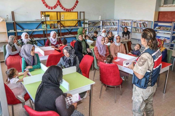 Siirt’te Jandarma Ekipleri “Kades” Uygulamasını Tanıttı