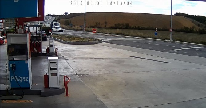 Kaza Anları Kameraya Anbean Yansıdı