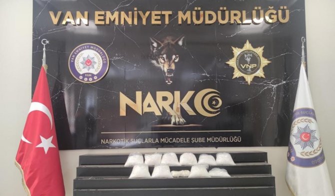 Van’da 30 Kilogram Uyuşturucu Ele Geçirildi