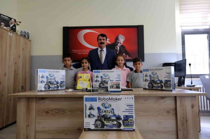 Yenimahalleli Çocuklardan Geri Dönüşüme Büyük Destek