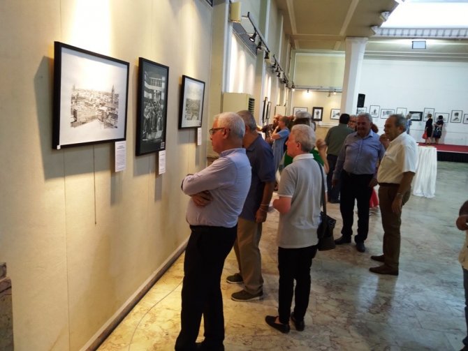 Karikatürist Derya’dan "Çizgilerle Adana" Sergisi